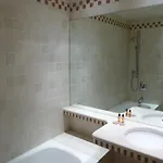 Du Vieux Marais Hotel 3*
