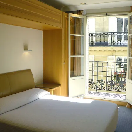 Du Vieux Marais Hotel 3*