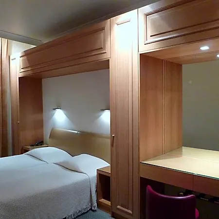 Du Vieux Marais 3* Paříž