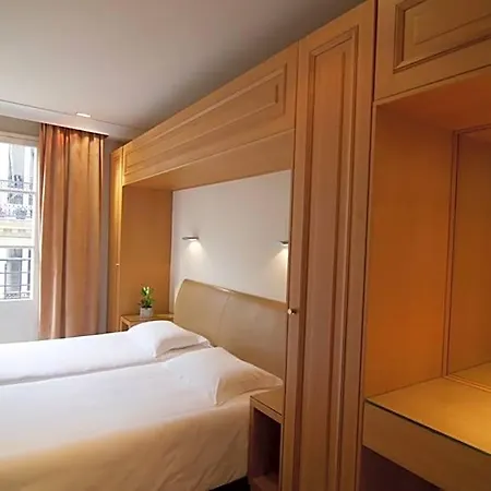 Du Vieux Marais Hotel 3*