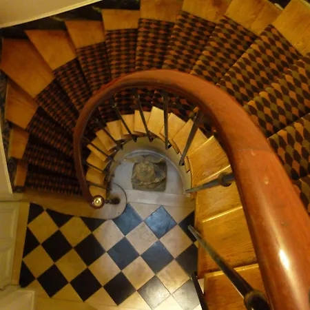 Du Vieux Marais Hotel 3*