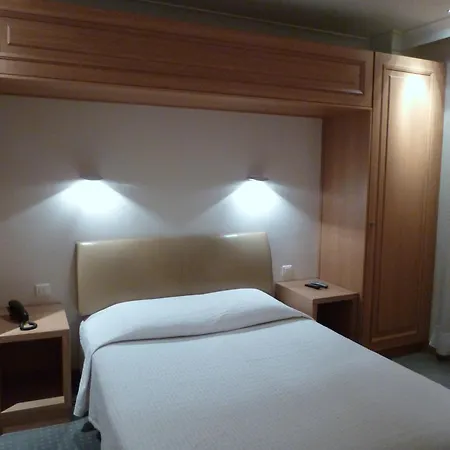 ホテル デュ ビュー マレ 3*